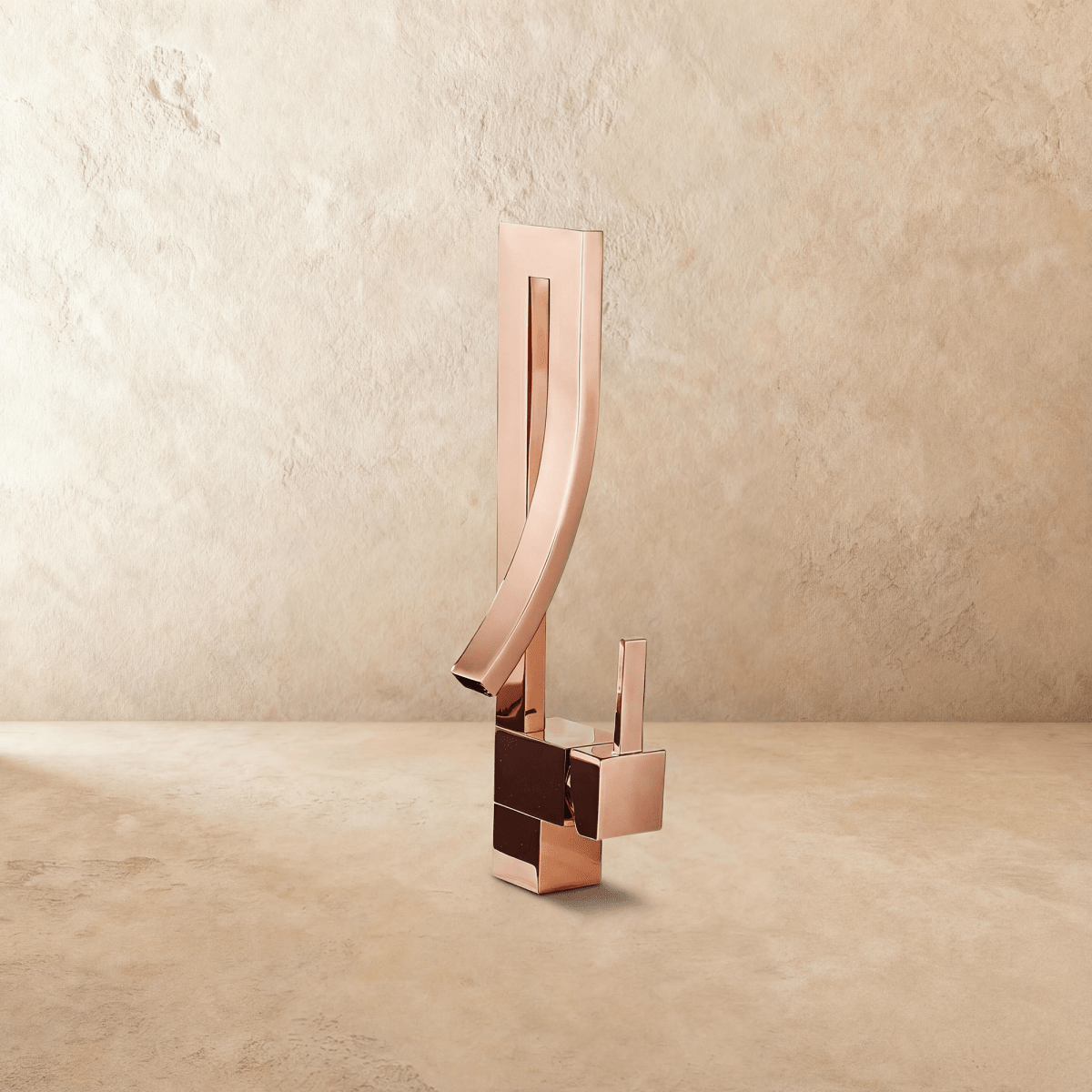 Moderne Design Wastafelkraan Met Open Uitloop En Strakke Geometrie