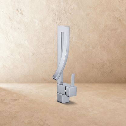 Moderne Design Wastafelkraan Met Open Uitloop En Strakke Geometrie