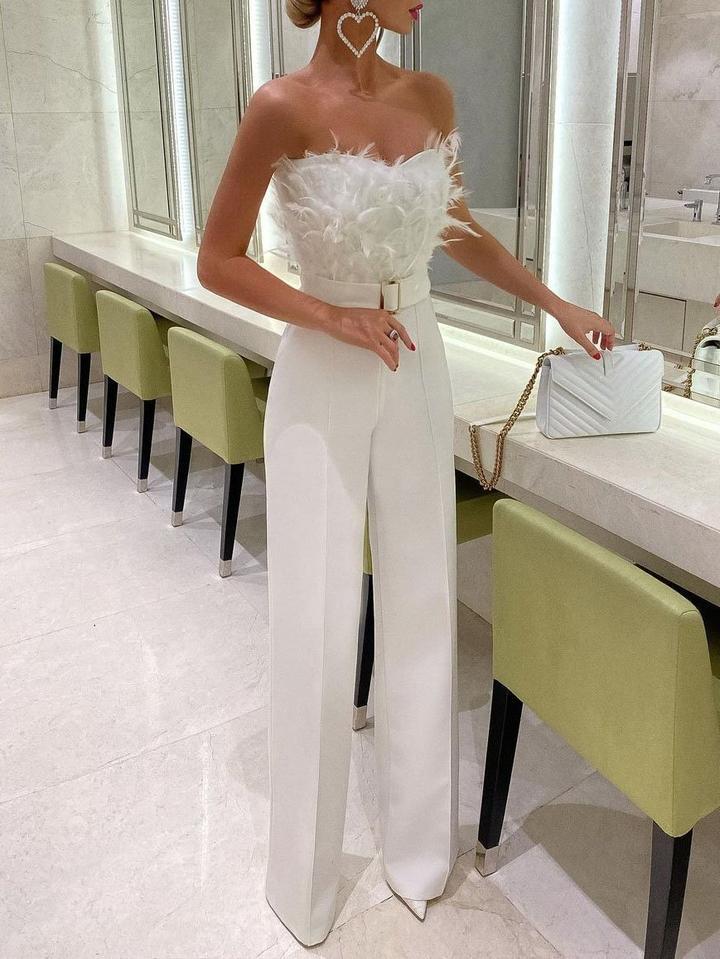 Luxe Jumpsuit Lange Mouwen met Veren Decoratie