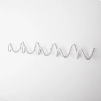 Design wandkapstok van metaal – Minimalistisch en Scandinavisch design