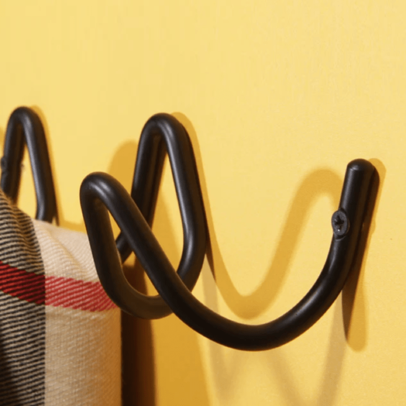 Design wandkapstok van metaal – Minimalistisch en Scandinavisch design