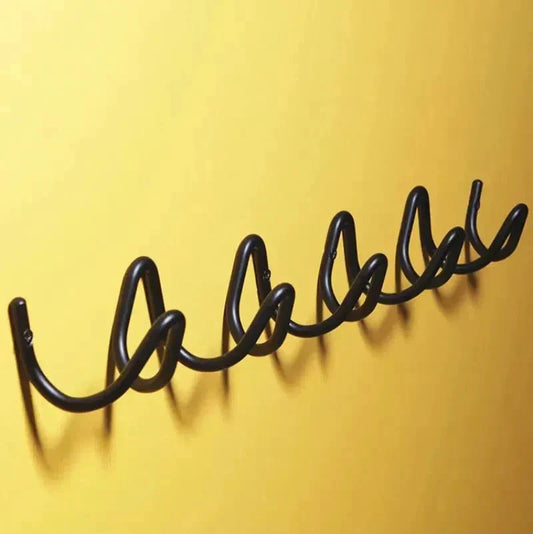 Design wandkapstok van metaal – Minimalistisch en Scandinavisch design