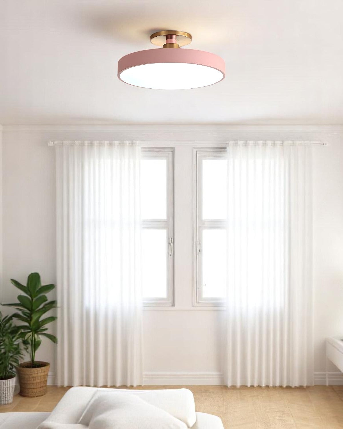 Moderne ronde plafondlamp met goud detail en acryl diffuser – minimalistische semi flush design verlichting voor woonkamer en slaapkamer