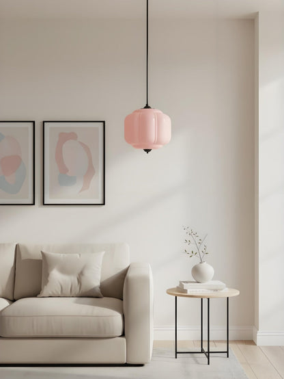 Vintage Kroonluchter met Crèmekleurige Glazen Kappen – Hanglamp in Retro-Stijl voor Eetkamer & Woonkamer