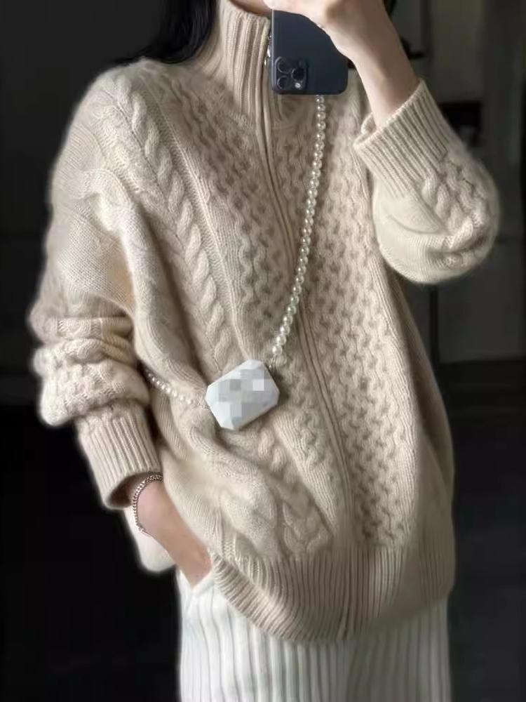 Warme Gebreide Cashmere Trui Met Hoge Hals