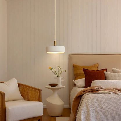 Moderne Witte Porseleinen Hanglamp met Metalen Accent | Scandinavisch Design 14"