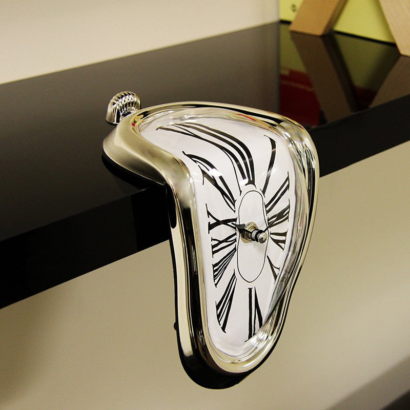 Smeltende Klok Wandklok Surrealistische Klok Dripping Clock Salvador Dali Stijl Moderne Wanddecoratie Zwart Zilver Goud Kunstobject Woonkamer Decoratie