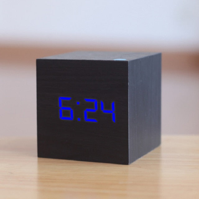 Digitale LED Wekker – Minimalistisch Vierkant Klokje met Nachtmodus