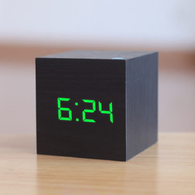 Digitale LED Wekker – Minimalistisch Vierkant Klokje met Nachtmodus