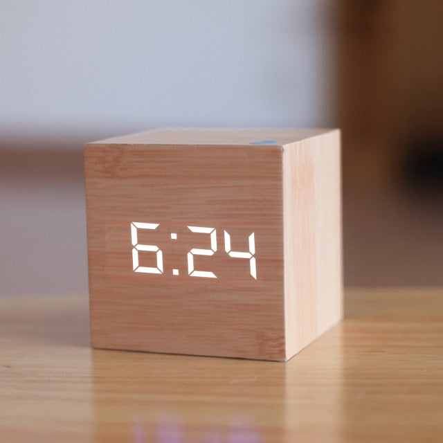 Digitale LED Wekker – Minimalistisch Vierkant Klokje met Nachtmodus