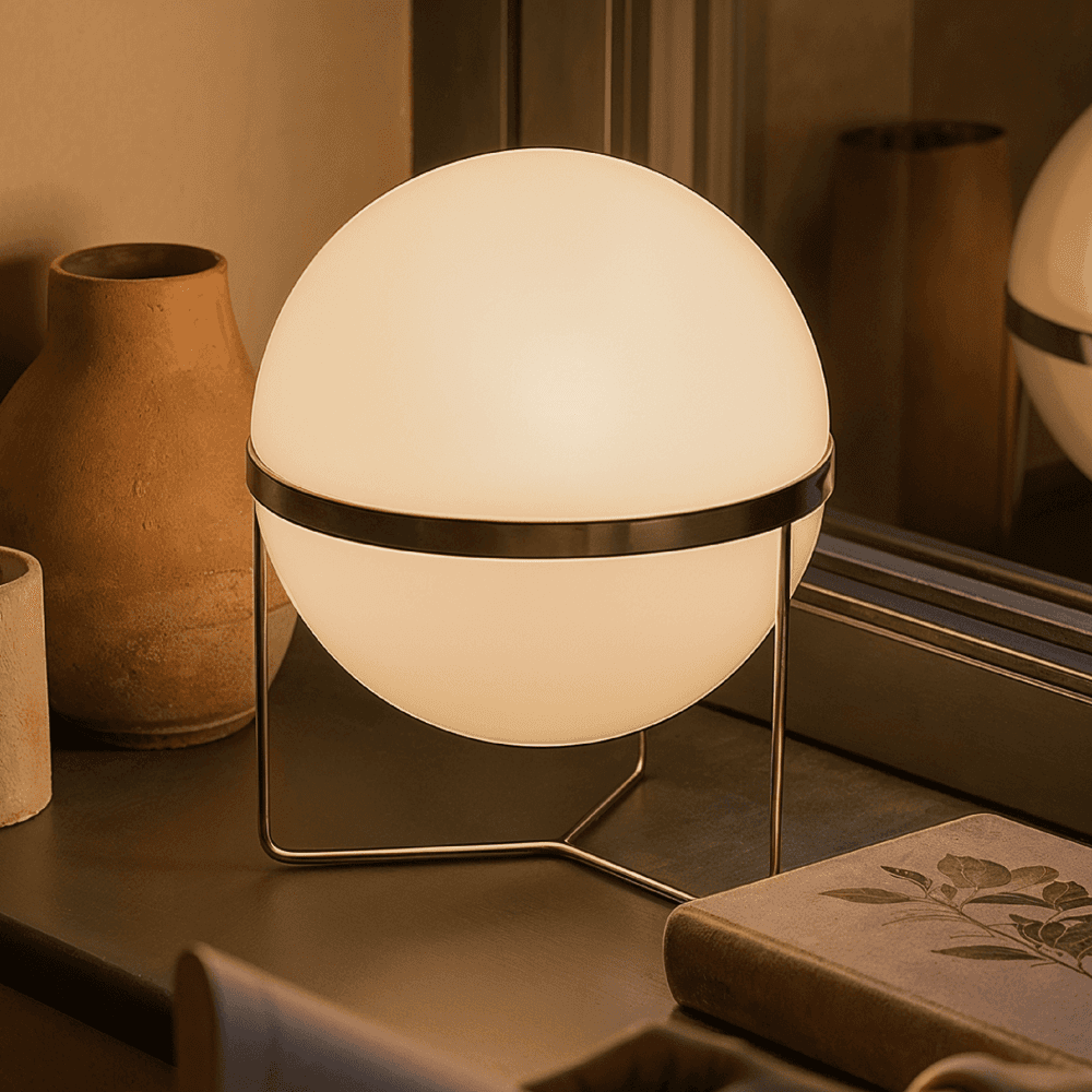 Rasu Minimalistische Staande Lamp Van Massief Staal Met Stabiele Voet