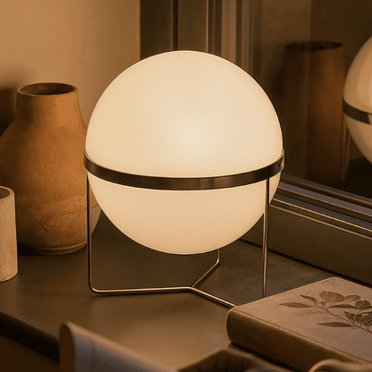 Rasu Minimalistische Staande Lamp Van Massief Staal Met Stabiele Voet