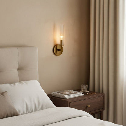 Geribbelde Glazen Wandlamp met Koperkleurige Afwerking – 1 of 2 Lichtpunten voor Badkamer Gang Slaapkamer