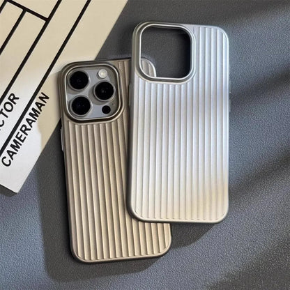Ultraslanke Schokbestendige Telefoonhoes met Metalen Finish voor Optimale Bescherming