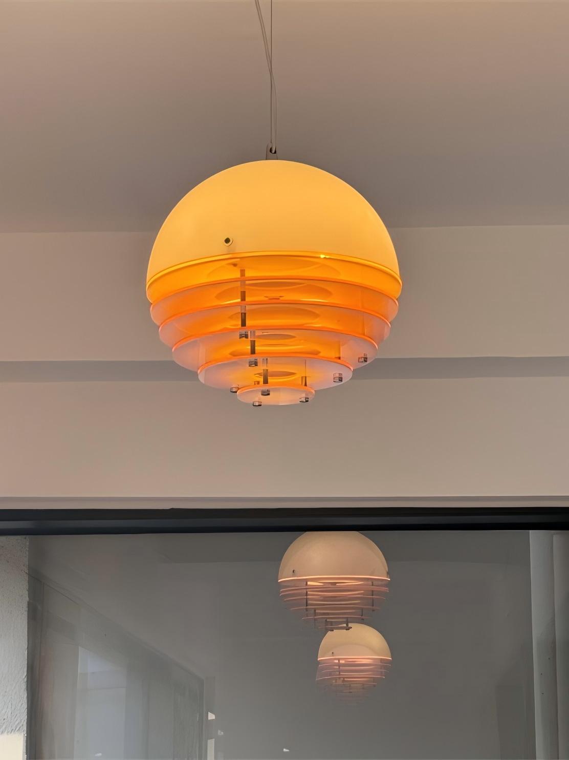 Stijlvolle Hanglamp Bauhaus Design Oranje-Wit Sfeerverlichting voor Moderne Interieurs