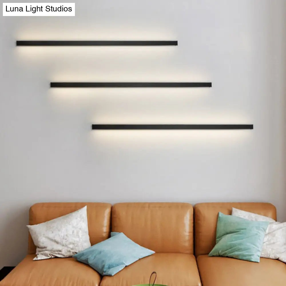 Moderne Lineaire LED Wandlamp Zwart – Strakke Muuraansluiting voor Hal & Gang