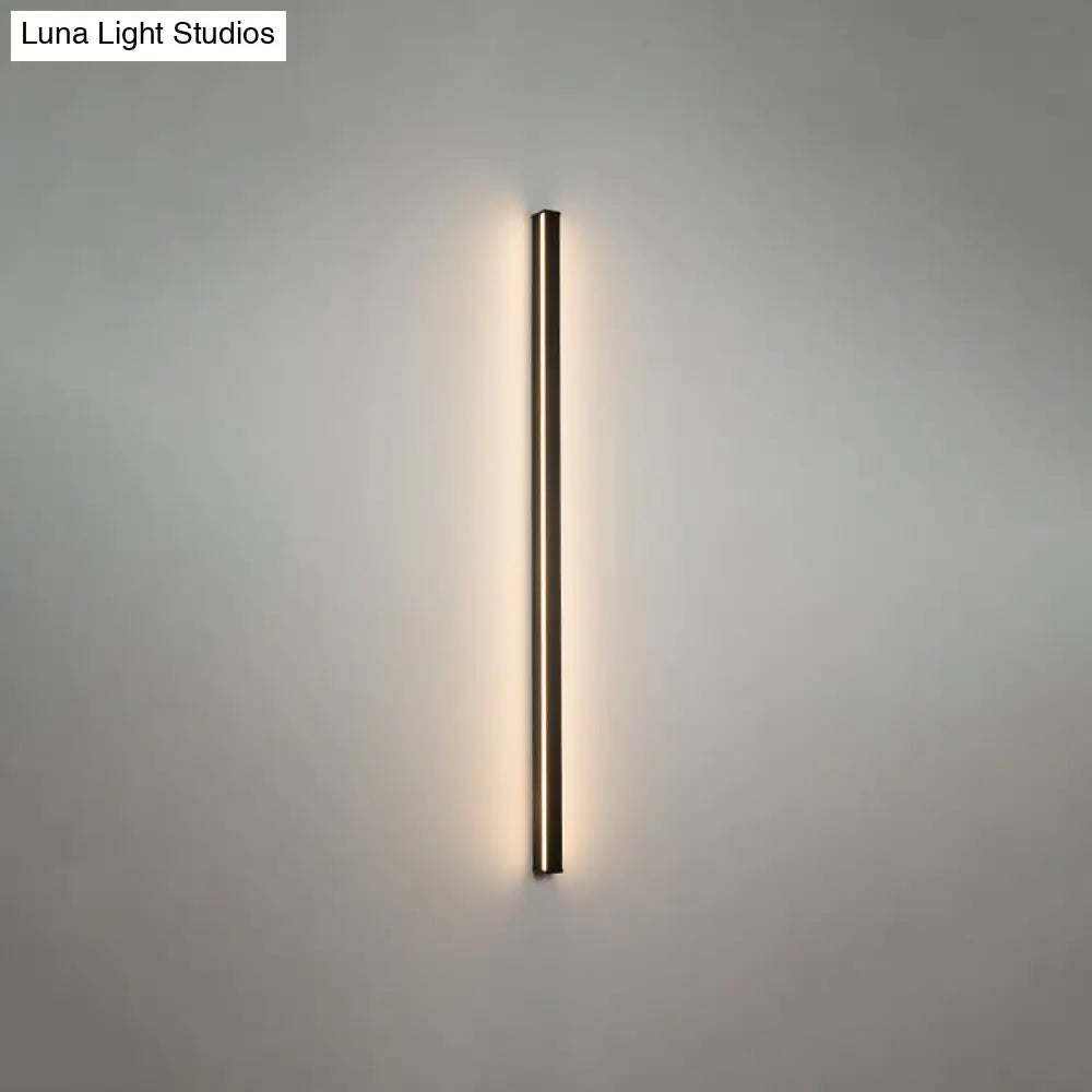 Moderne Lineaire LED Wandlamp Zwart – Strakke Muuraansluiting voor Hal & Gang