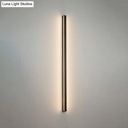 Moderne Lineaire LED Wandlamp Zwart – Strakke Muuraansluiting voor Hal & Gang