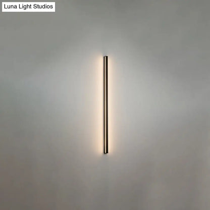 Moderne Lineaire LED Wandlamp Zwart – Strakke Muuraansluiting voor Hal & Gang