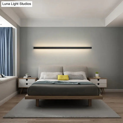 Moderne Lineaire LED Wandlamp Zwart – Strakke Muuraansluiting voor Hal & Gang