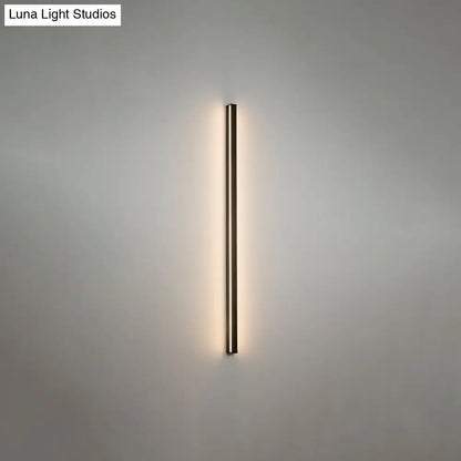 Moderne Lineaire LED Wandlamp Zwart – Strakke Muuraansluiting voor Hal & Gang