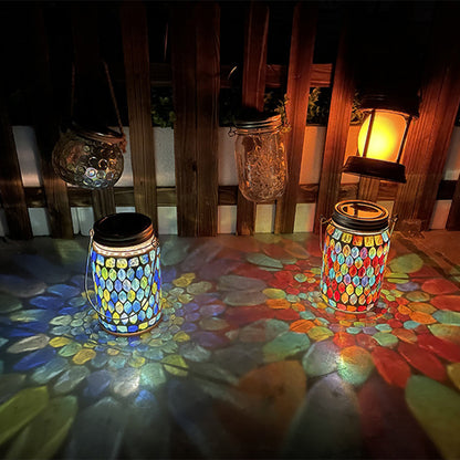 Solar Tuinlamp met Gekleurd Glas – Handgemaakte Lantaarn met Mozaïek Lichteffect voor Sfeervol Buitendecor
