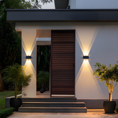 Buitenwandlamp Solar LED 6W Zwart IP65 Gevel Voordeur Terras Oprit Warmwit 3000K Wandlamp Buiten Schemerlamp ABS Tuinverlichting