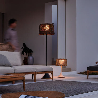 Staande Buitenlamp Vlechtwerk Aluminium Wit Zwart Zonne-energie IP65 Tuin Terras Vloerlamp Rotan Look Sfeerverlichting Buiten