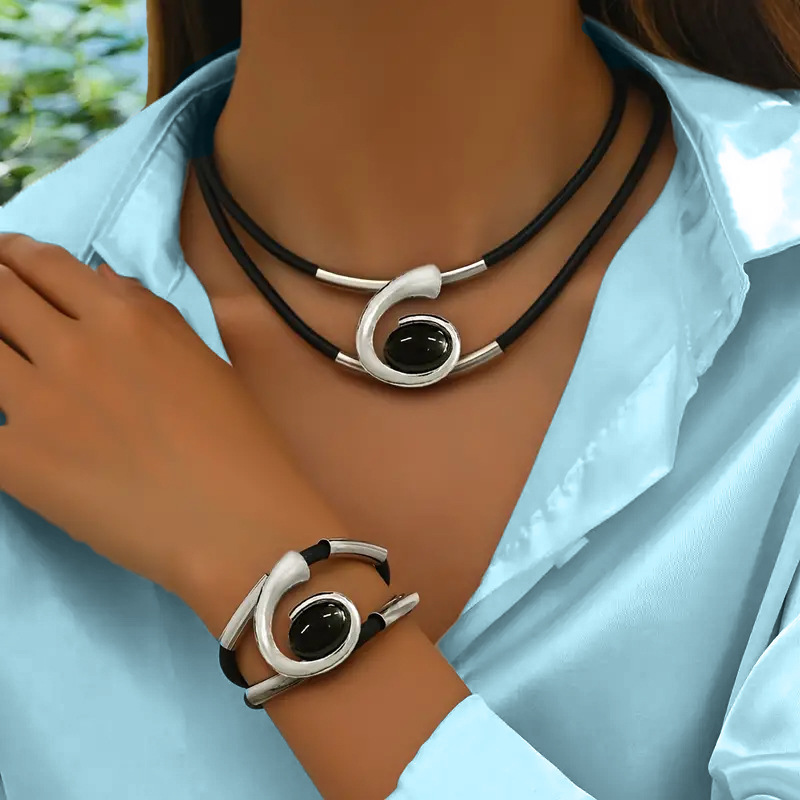 Vintage Boho Sieradenset met Delicate Patronen en Schitterende Accenten voor Moderne Elegantie