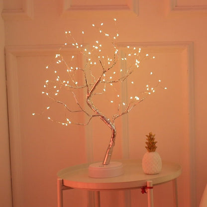 Decoratieve Boomvorm LED Tafellamp met Draadloze Bediening en USB-Voeding – Sfeerverlichting voor Woonkamer en Slaapkamer