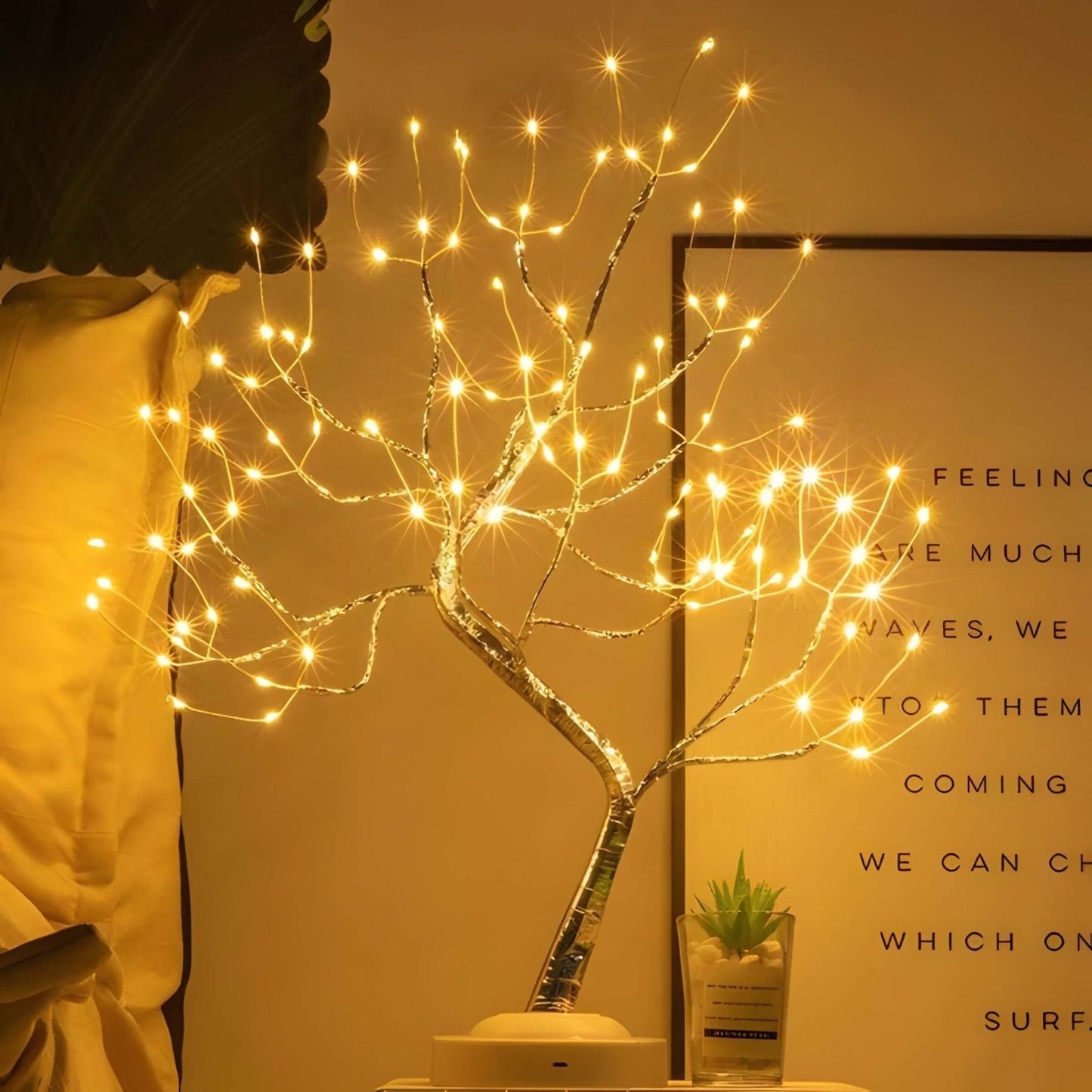 Decoratieve Boomvorm LED Tafellamp met Draadloze Bediening en USB-Voeding – Sfeerverlichting voor Woonkamer en Slaapkamer