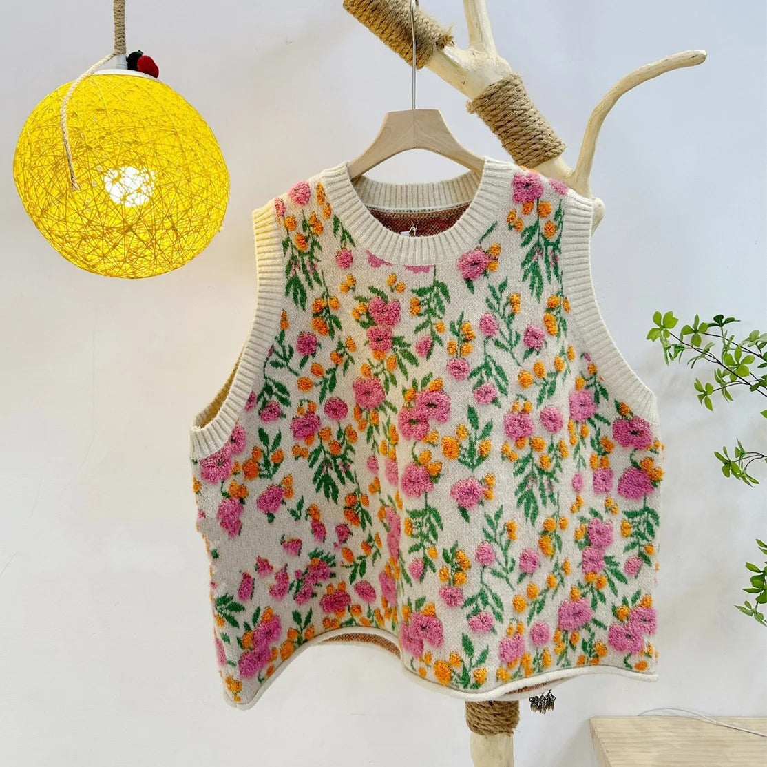 Gebreide Vest met Bloemen dames - StudioMarella