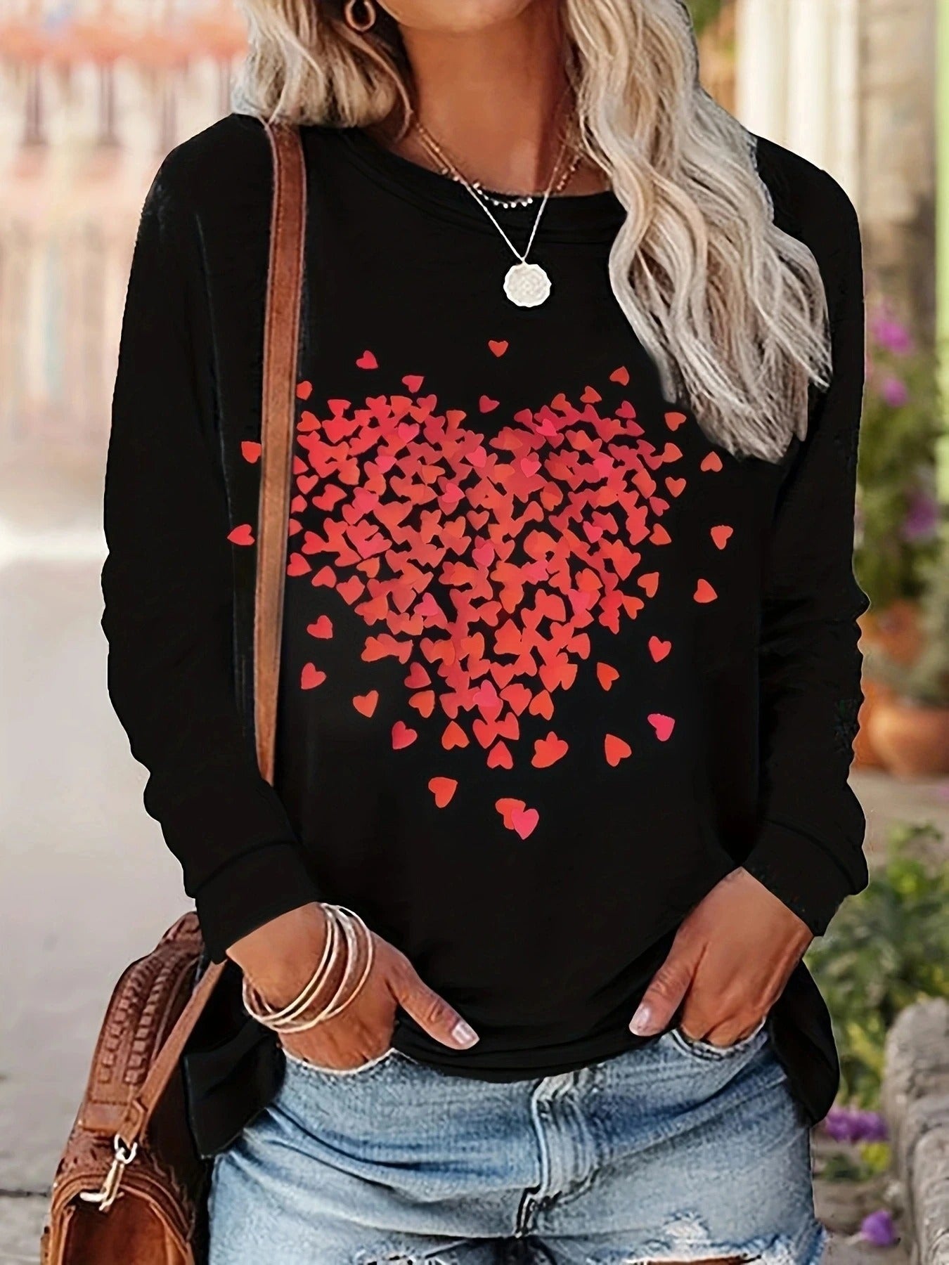 Vrouwelijke T-shirt met Hartjes Print Leuke Mode - StudioMarella