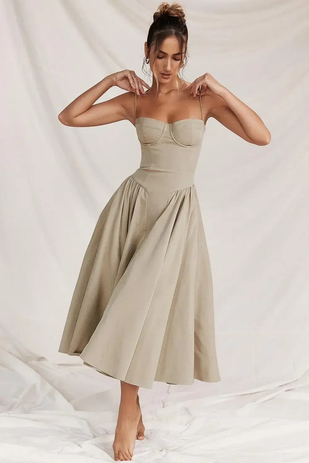 Vrouwelijke Zomerjurk Mouwloos Elegant Jurk voor Dame - StudioMarella