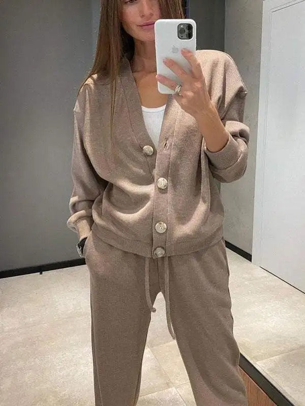Dames Gebreide Jas en Broek Set met Knopen Tweedelig - StudioMarella