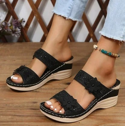 Dames Sandalen met Hak Retro Stijl - StudioMarella
