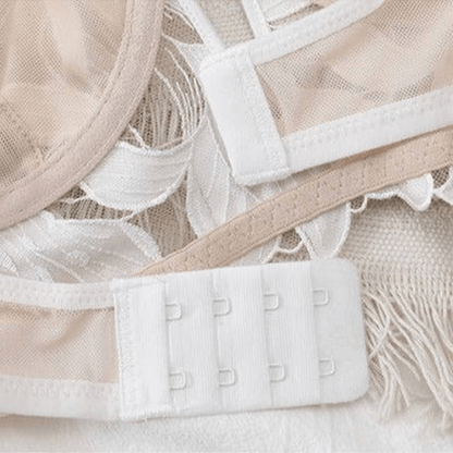 Emilia Set Lingerie Elegant Luxe