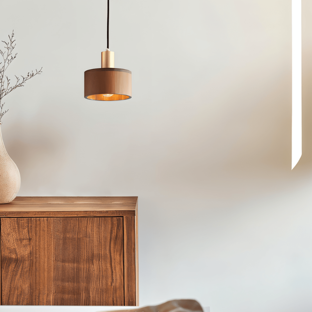 Vesil Hanglamp Van Koper En Hout Met Gerichte Neerwaartse Verlichting