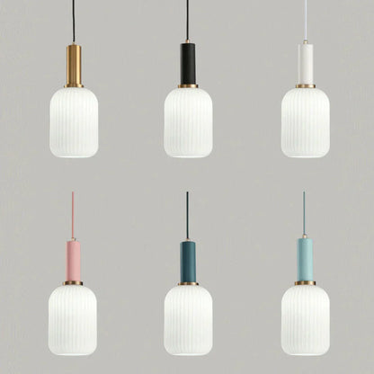 CLYDE Moderne Hanglamp met Gekleurde Glazen Kap – Scandinavisch Design voor Woonkamer & Eetkamer – E27 Fitting
