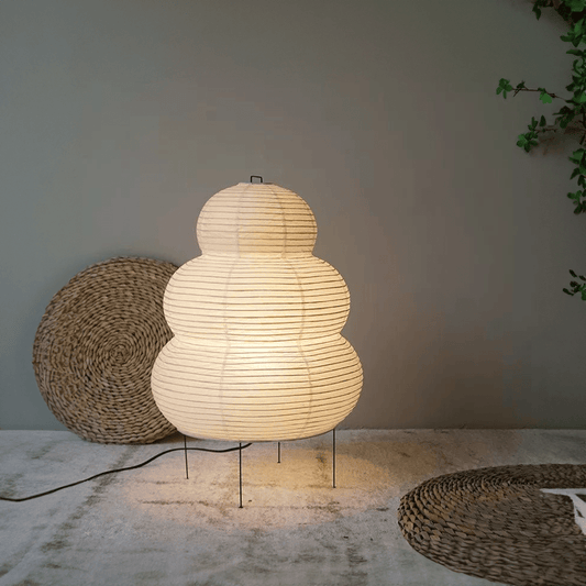 Wabi Sabi Vloerlamp van Rispapier – Kunstnerische Design Lamp met Verstelbaar Statief