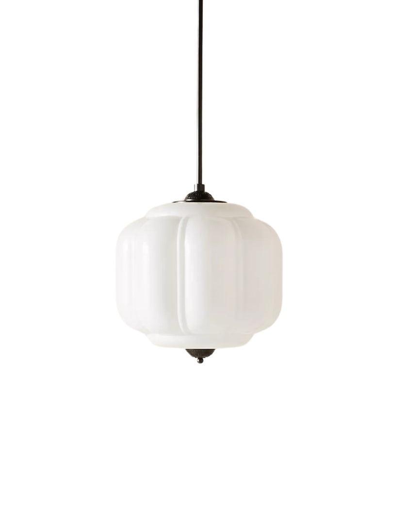 Vintage Kroonluchter met Crèmekleurige Glazen Kappen – Hanglamp in Retro-Stijl voor Eetkamer & Woonkamer
