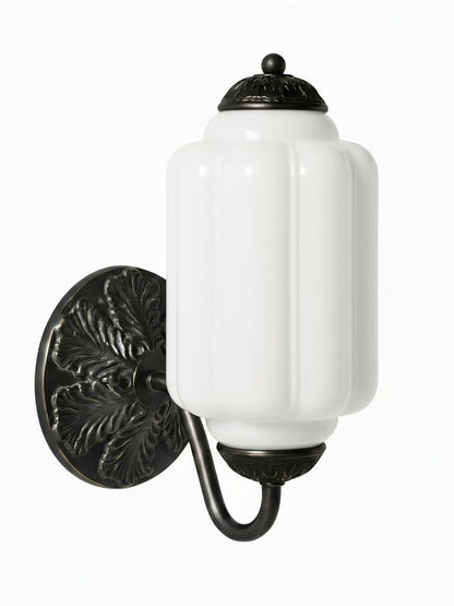 Melkglazen Wandlamp Eloise voor Hal en Slaapkamer | Vintage Wandverlichting met Melkwit Glas