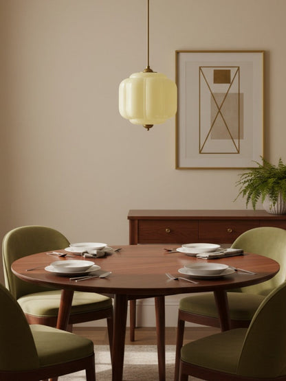 Vintage Kroonluchter met Crèmekleurige Glazen Kappen – Hanglamp in Retro-Stijl voor Eetkamer & Woonkamer