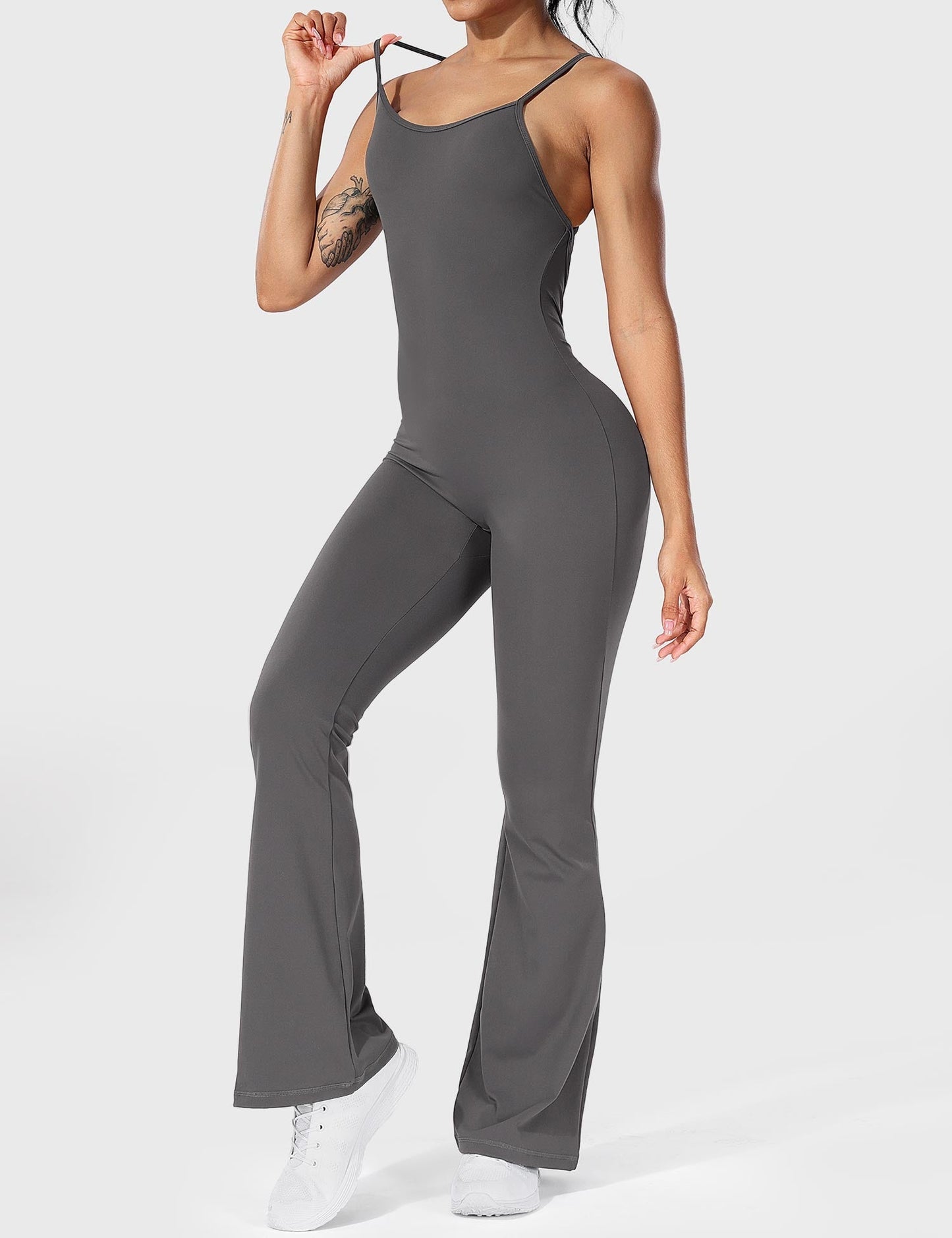 Jumpsuit Zonder Rug Flare Model met Verstelbare Bandjes wordt: Jumpsuit Zonder Rug Flare Maatwerk Verstelbare Schouderbandjes