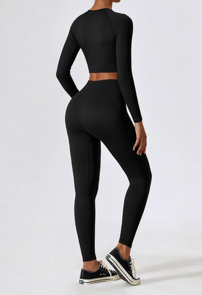 Vrouwelijke Sportset Naadloos Tweedelig Trainingsoutfit → Vrouwelijk Sportoutfit Naadloos Trainingspak Tweedelig