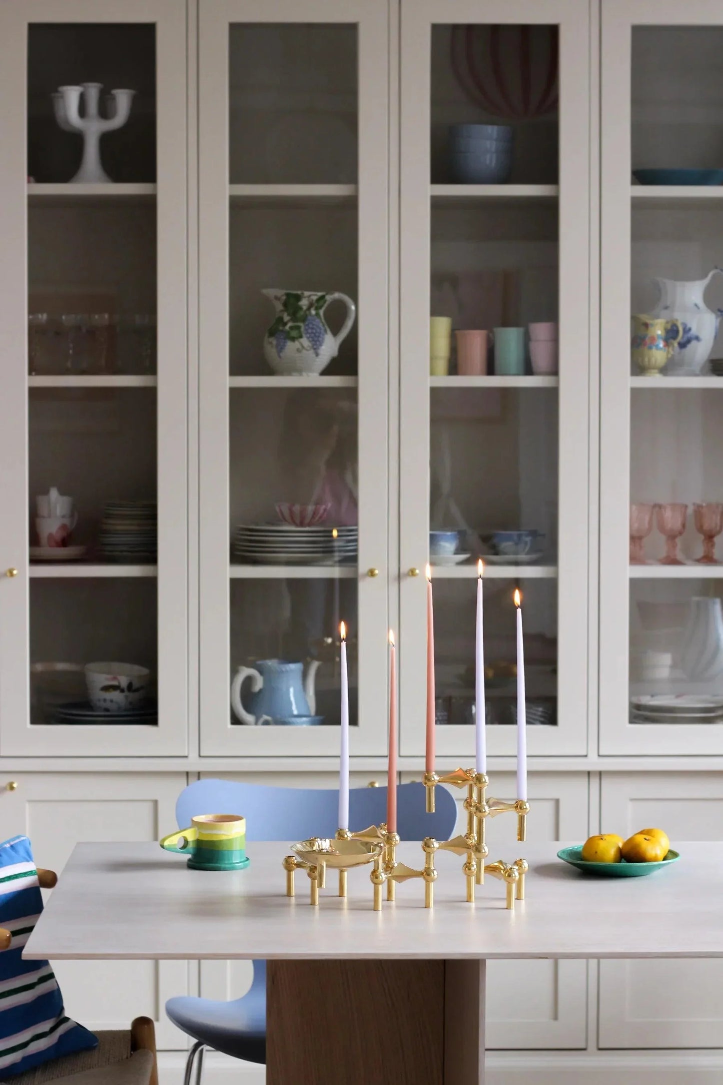 Modulaire design kandelaars set van 3 in massief messing – sculpturale woondecoratie voor tafel en dressoir