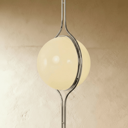 Sculpturale Staande Lamp Met Verticale Lichtkolom En Acryl Bollen